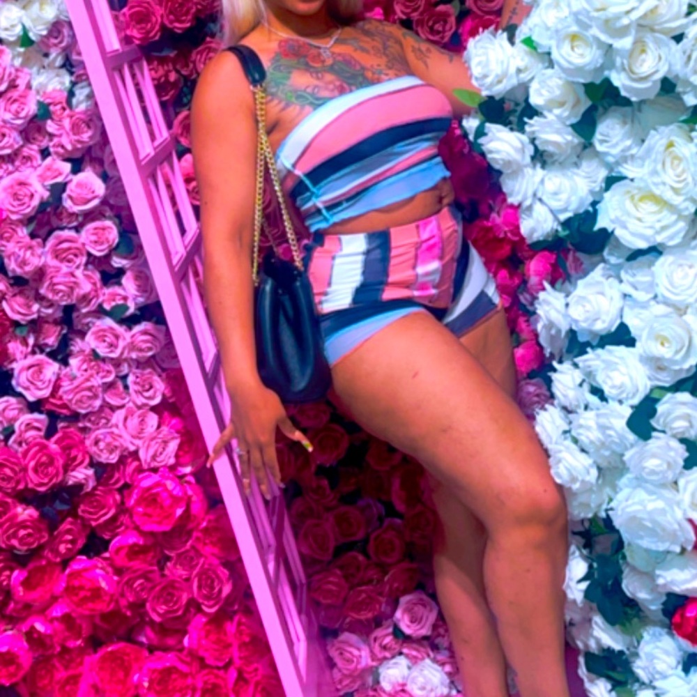 2 Piece Color Block Set - image 1